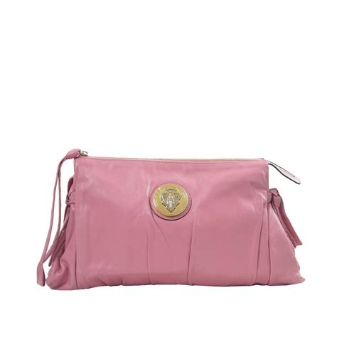 gucci pink printed leather clutch gold and beyond|Gucci hysteria clutch.